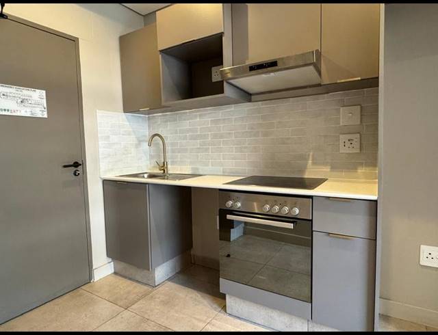 0 BEDROOM APARTMENT FOR SALE IN SANDTON CENTRAL